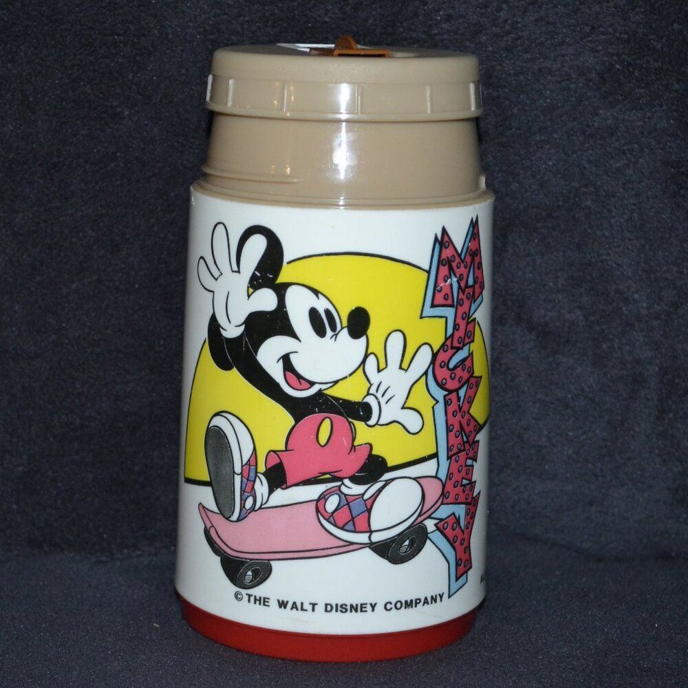 Vintage The Walt Disney Company 90's Style Skateboarding Micky Mouse Thermos